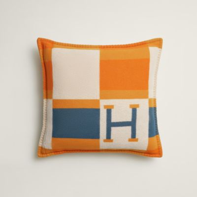 ホーム テキスタイル | エルメス | Hermès - エルメス-公式サイト